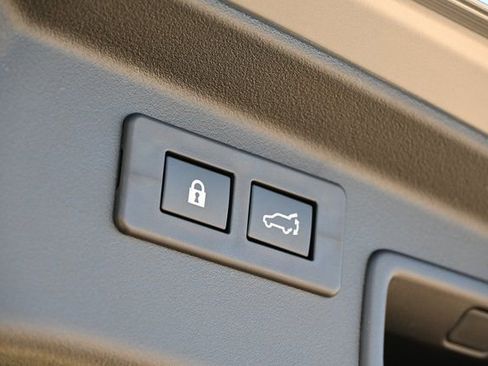 New 2026 Subaru Outback Touring XT image 15