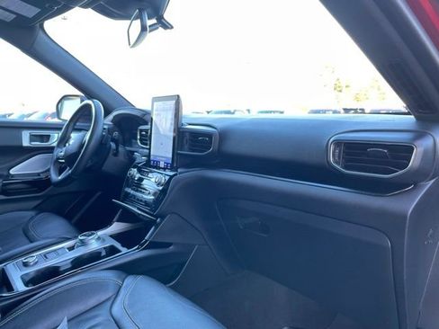 Used 2023 Ford Explorer ST w/ Equipment Group 401A AWD/4WD image 32