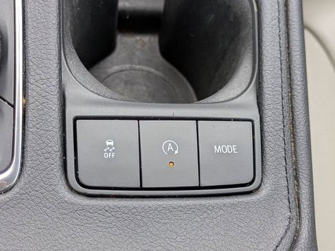 Used 2019 Cadillac XT4 Premium Luxury w/ Driver Awareness Package image 34