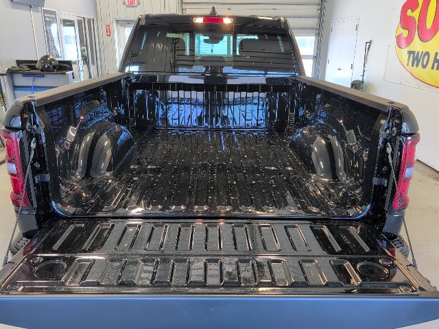 New 2026 RAM 1500 Big Horn w/ Night Edition AWD/4WD image 31