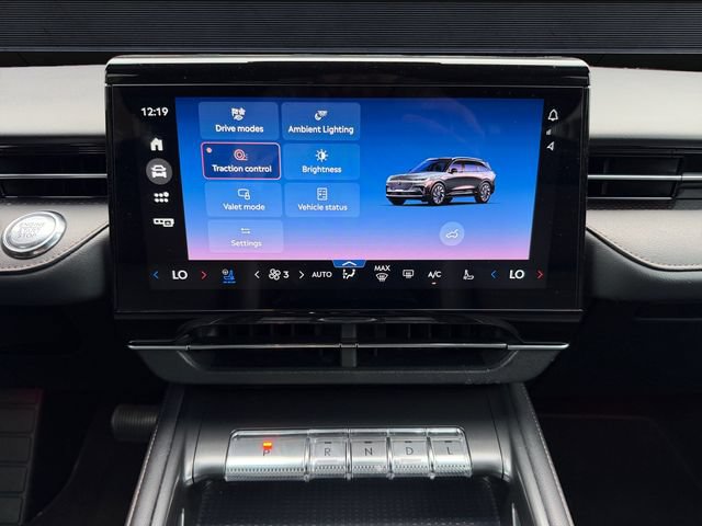 Used 2024 Lincoln Nautilus Reserve w/ Jet Appearance Package (87T) AWD/4WD image 11