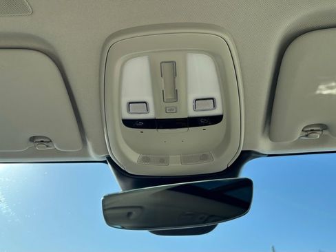 Certified 2024 Volvo XC60 B5 Core w/ Climate Package image 12