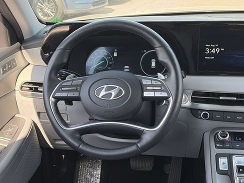 Certified 2025 Hyundai Palisade SEL AWD/4WD image 13