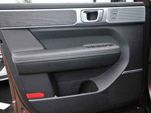 New 2026 Hyundai Santa Fe Limited AWD/4WD image 18