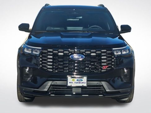 New 2026 Ford Explorer ST image 3