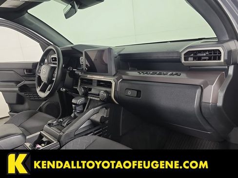 Used 2026 Toyota Tacoma SR5 AWD/4WD image 30