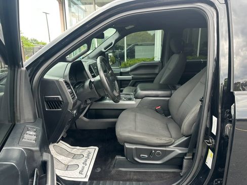 Used 2018 Ford F150 XLT w/ Equipment Group 302A Luxury AWD/4WD image 9