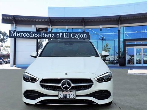 Used 2025 Mercedes-Benz C 300 4MATIC Sedan image 2