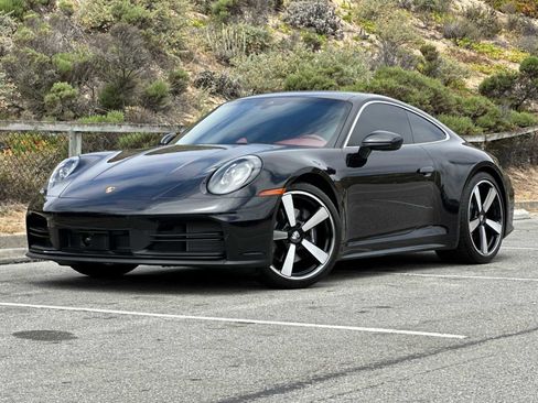Certified 2025 Porsche 911 Carrera image 1