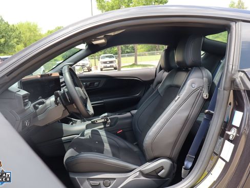 Used 2024 Ford Mustang Dark Horse RWD image 11