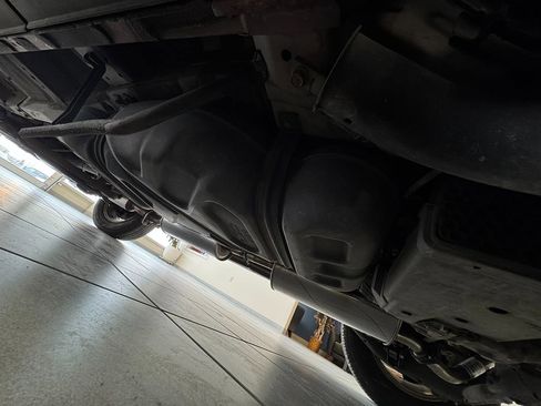 Used 2005 Honda Element EX image 53