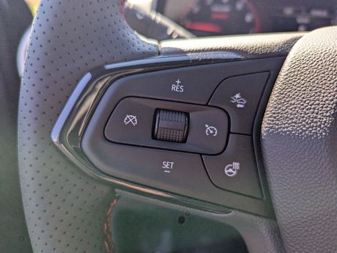 New 2026 Chevrolet Trax RS w/ Sunroof Package image 29