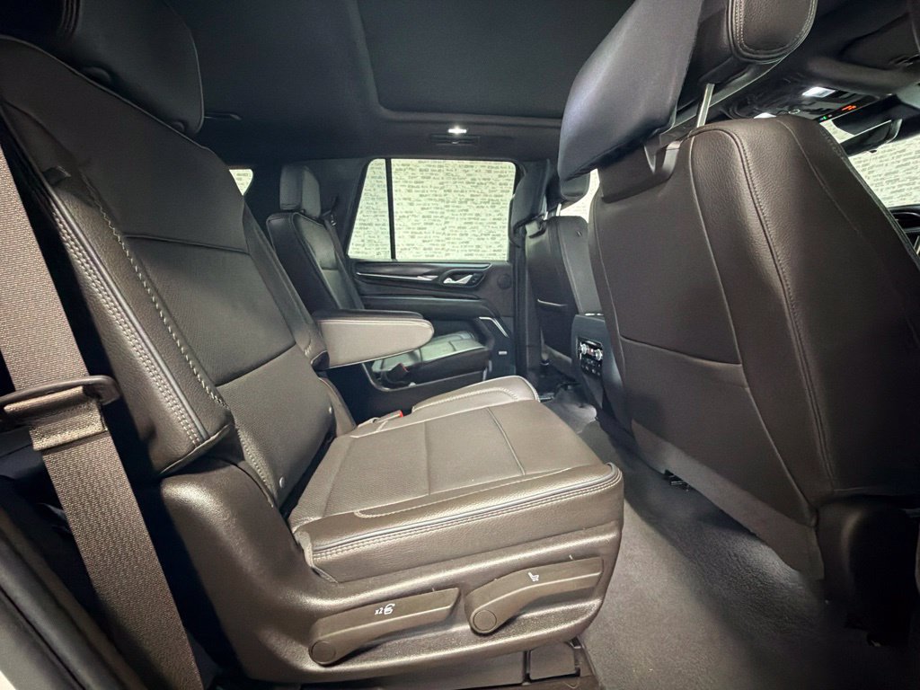Used 2024 GMC Yukon Denali w/ Advanced Technology Package AWD/4WD image 13