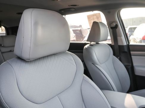 Certified 2023 Hyundai Palisade SEL image 38