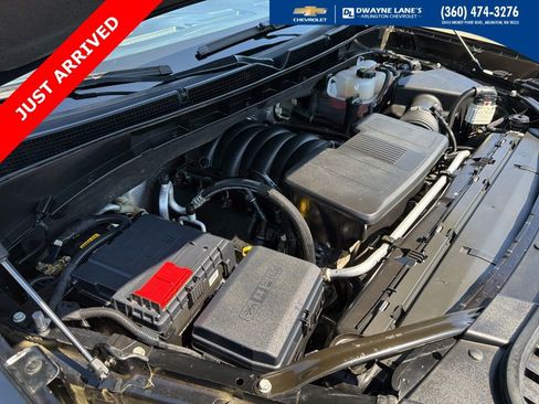 Used 2024 GMC Yukon SLT w/ SLT Luxury Package AWD/4WD image 29