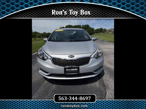 Used 2015 Kia Forte LX w/ Popular Package FWD image 1