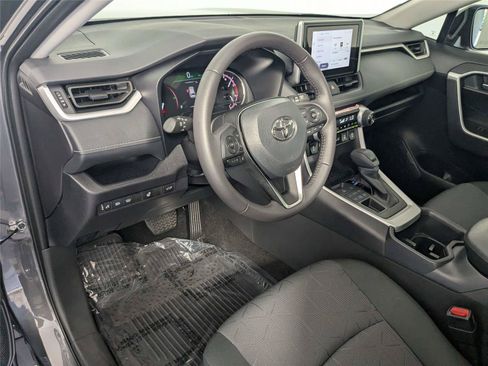 Used 2025 Toyota RAV4 XLE w/ Convenience Package AWD/4WD image 14