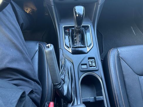 Used 2018 Subaru Crosstrek 2.0i Limited image 18