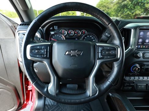 Used 2020 Chevrolet Silverado 1500 RST AWD/4WD image 11