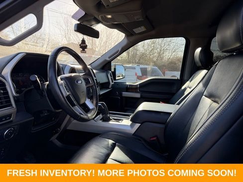 Used 2019 Ford F150 Lariat image 8