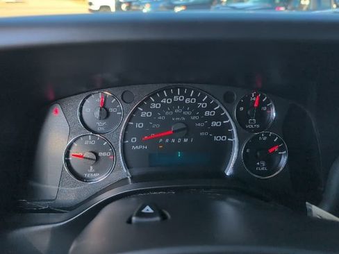 Used 2024 Chevrolet Express 2500 w/ Driver Convenience Package image 24