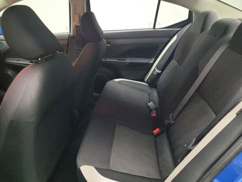 Used 2021 Nissan Versa SV image 18