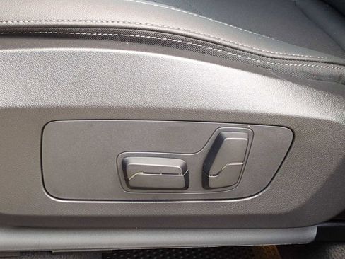 New 2026 BMW X1 xDrive28i image 17