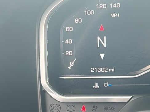 Used 2024 GMC Sierra 2500 Denali Ultimate w/ Snow Plow Prep/Camper Package image 19