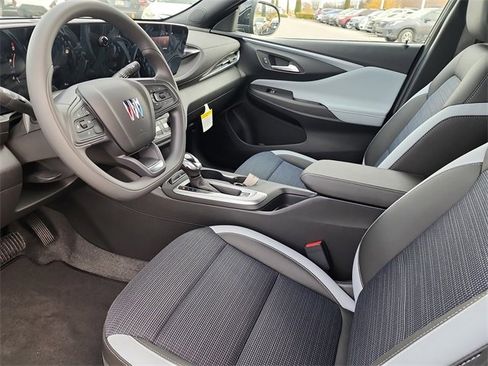 New 2026 Buick Envista Preferred image 12