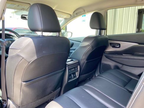 Used 2019 Nissan Murano SL FWD image 20