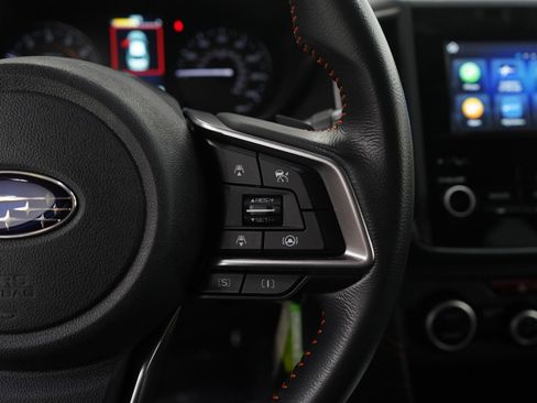 Used 2023 Subaru Crosstrek 2.0i Premium image 18