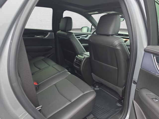 Used 2026 Cadillac XT5 Premium Luxury w/ Driver Assist Package AWD/4WD image 11