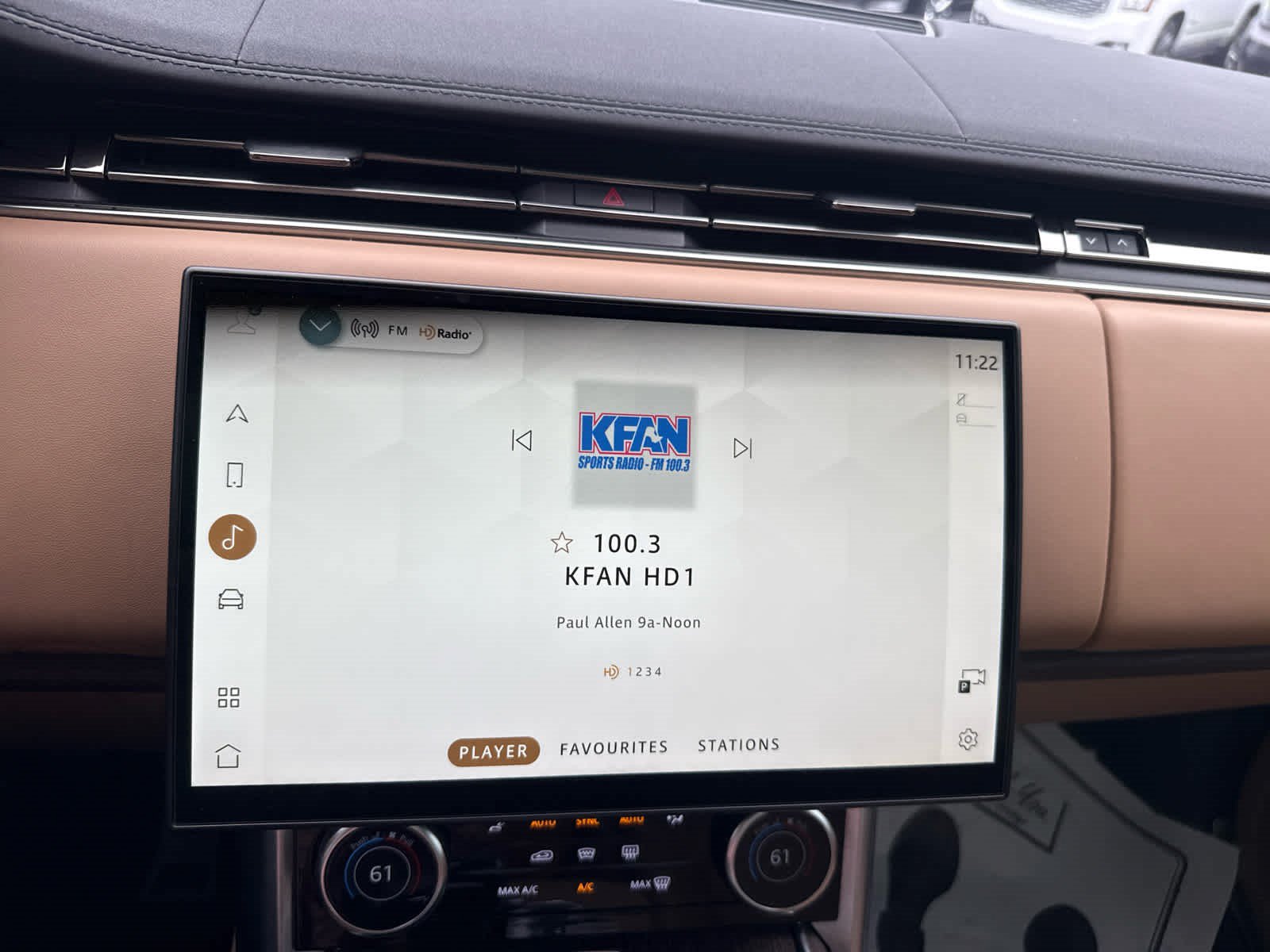 Used 2023 Land Rover Range Rover SE AWD/4WD image 19