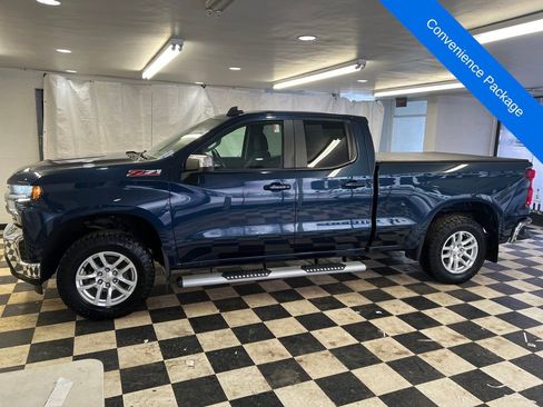 Used 2021 Chevrolet Silverado 1500 LT w/ Z71 Off-Road Package image 8
