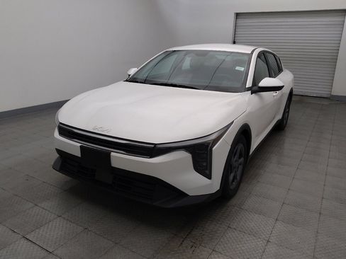 Used 2025 Kia K4 FWD image 15
