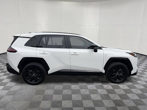 Used 2026 Toyota RAV4 SE w/ Convenience Package AWD/4WD image 11
