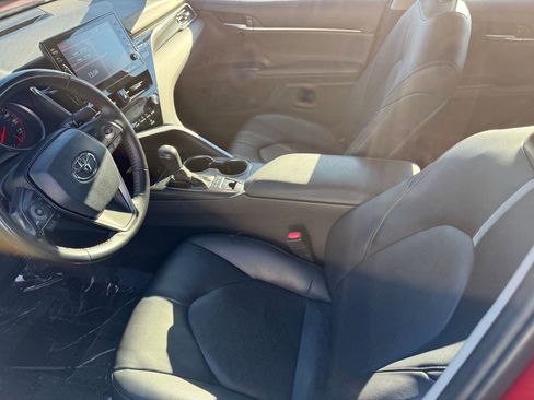 Used 2023 Toyota Camry XSE image 13