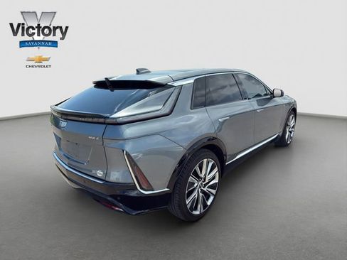 Used 2023 Cadillac Lyriq 2WD image 7