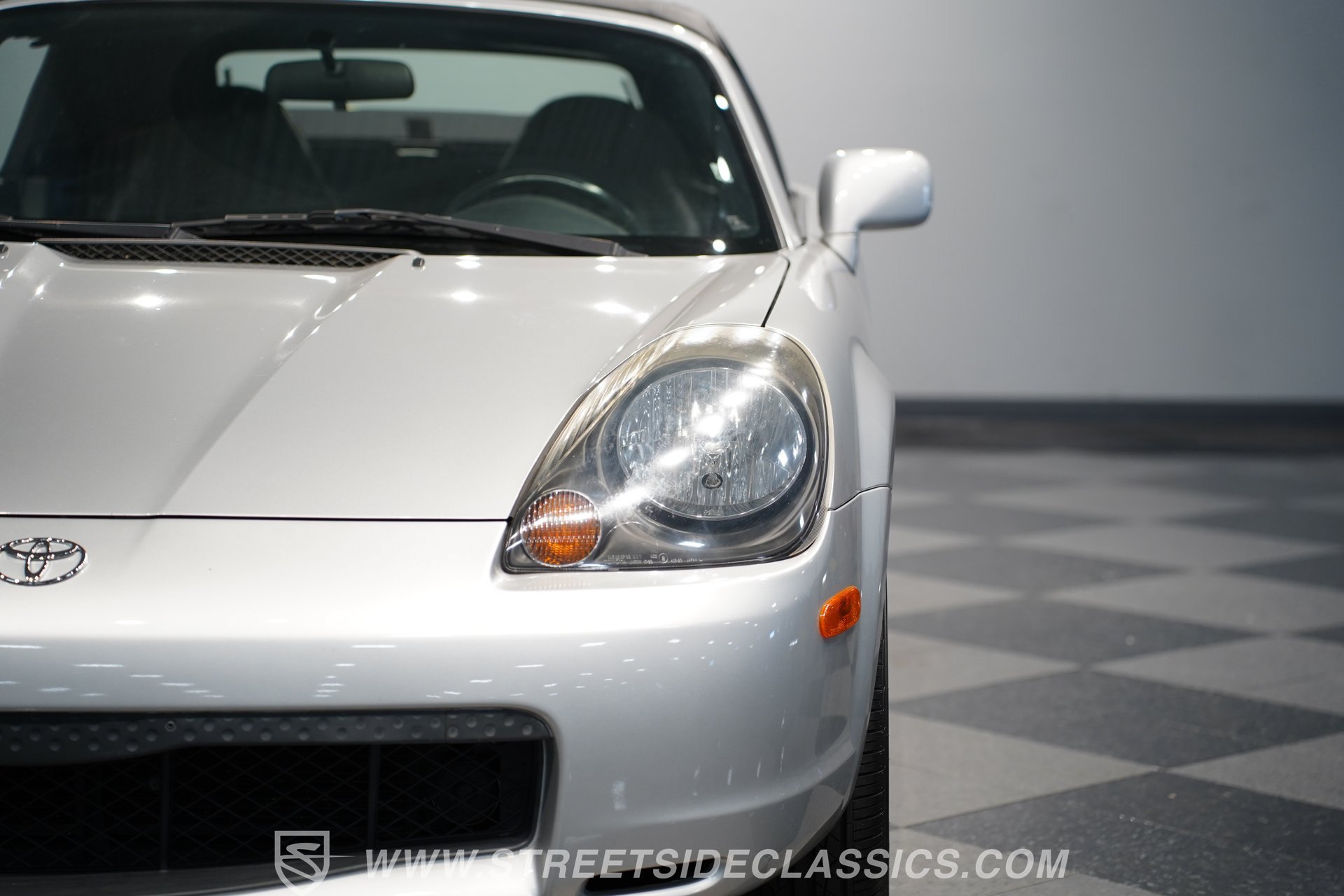 Used 2001 Toyota MR2 RWD image 21