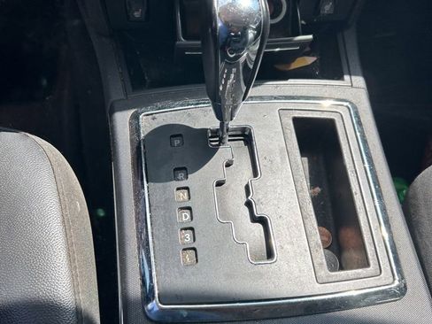 Used 2010 Chrysler 300 Touring RWD image 14