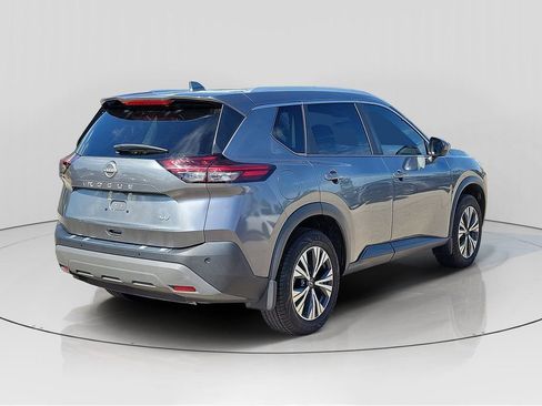 Used 2023 Nissan Rogue SV w/ SV Premium B Package FWD image 4