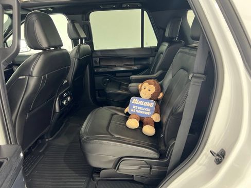 Used 2021 Ford Expedition Limited AWD/4WD image 24