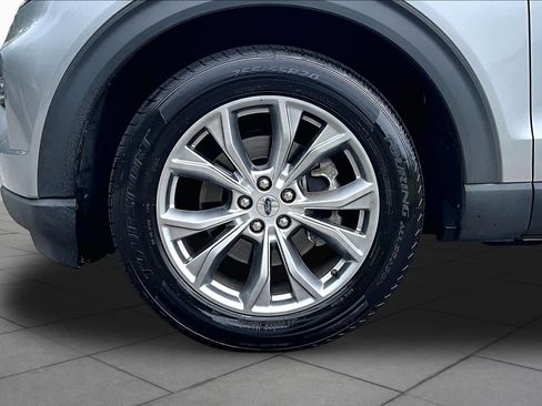 Used 2022 Ford Explorer XLT w/ Equipment Group 202A RWD image 11
