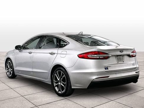 Used 2019 Ford Fusion SEL FWD image 11