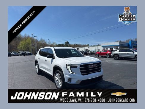 Used 2024 GMC Acadia Elevation AWD/4WD image 1