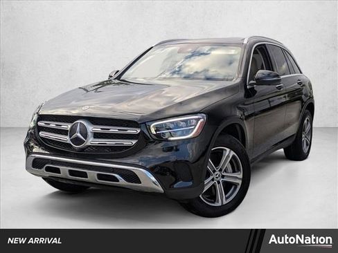 Certified 2022 Mercedes-Benz GLC 300 image 1
