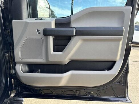 Used 2017 Ford F150 XL w/ Equipment Group 101A Mid image 18