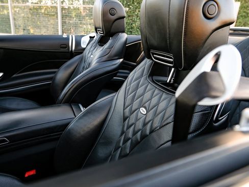 Used 2017 Mercedes-Benz S 550 Cabriolet image 40
