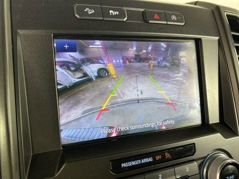 Used 2019 Ford F150 Lariat w/ Equipment Group 502A Luxury image 17