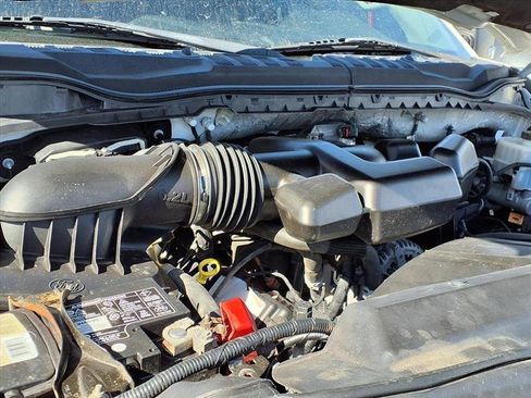 Used 2017 Ford F250 XLT w/ XLT Value Package image 24